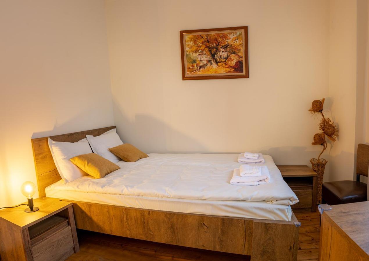 Apartpro Apartments, Veliko Tŭrnovo Eksteriør bilde